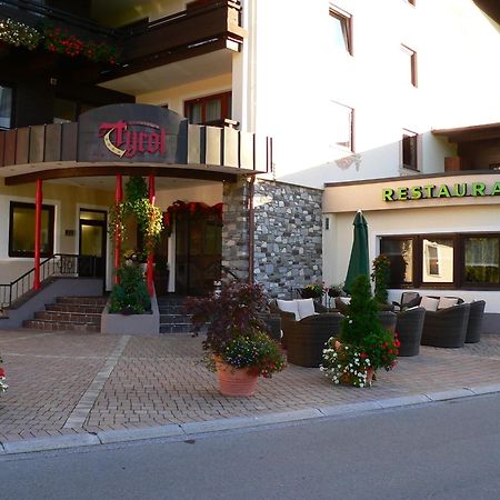 Ferienhotel Tyrol Soell Am Wilden Kaiser Exteriör bild