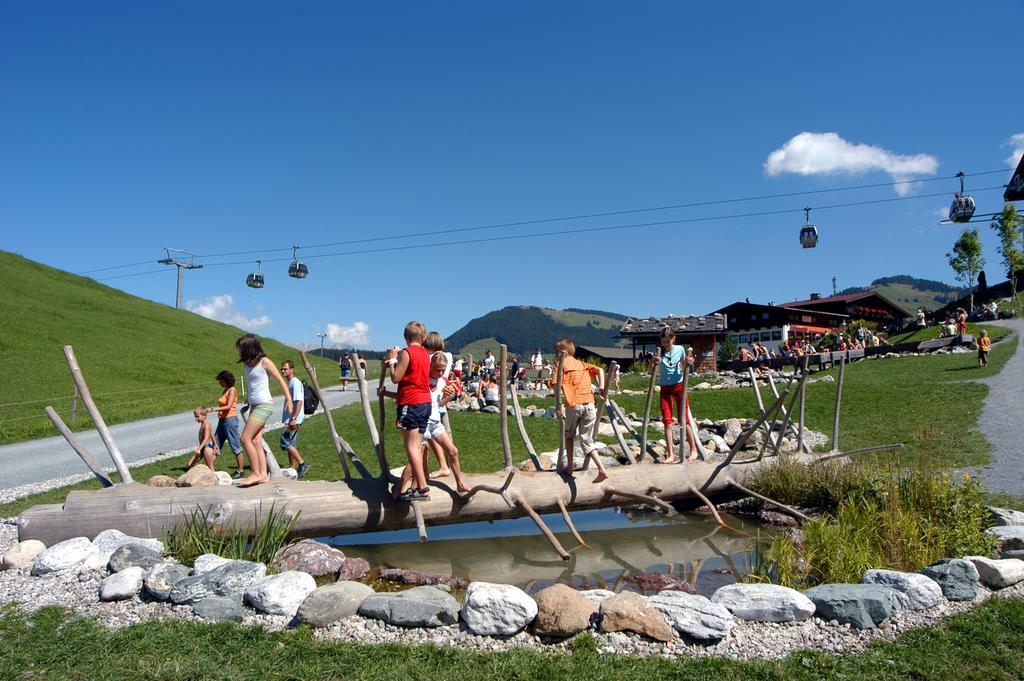 Ferienhotel Tyrol Soell Am Wilden Kaiser Exteriör bild