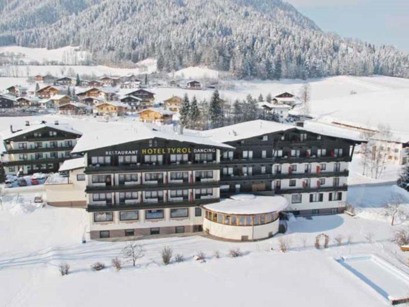 Ferienhotel Tyrol Soell Am Wilden Kaiser Exteriör bild