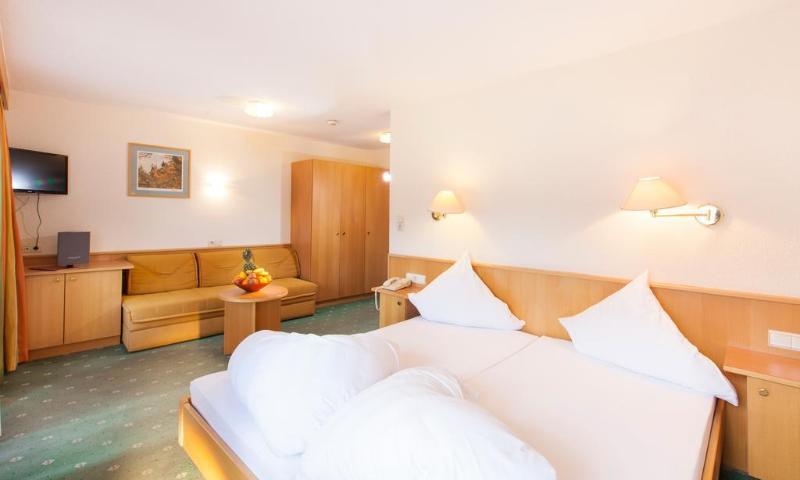 Ferienhotel Tyrol Soell Am Wilden Kaiser Exteriör bild